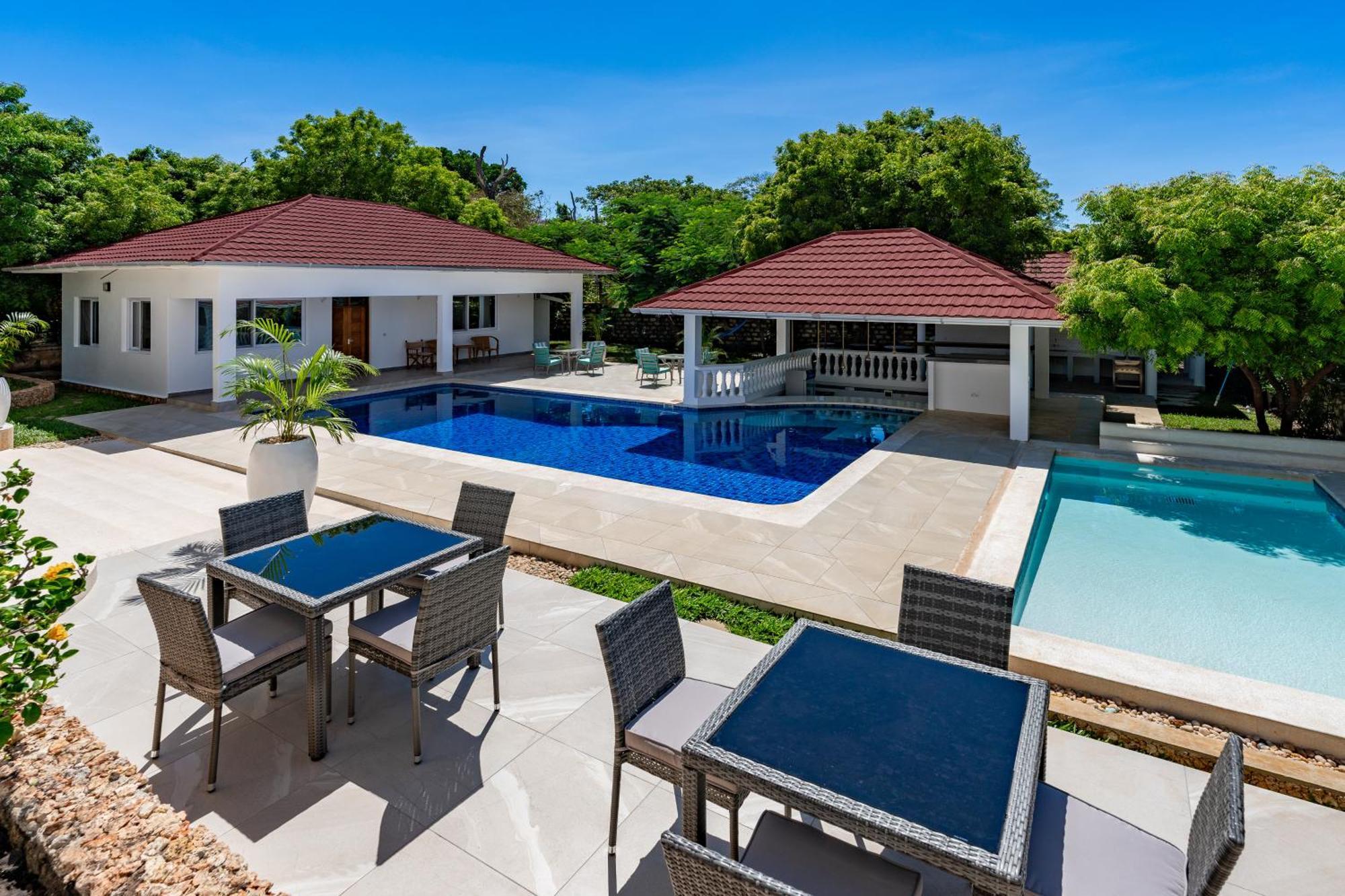 Villa Branca Diani Boutique Luxury & Personalized Service Diani Beach Buitenkant foto