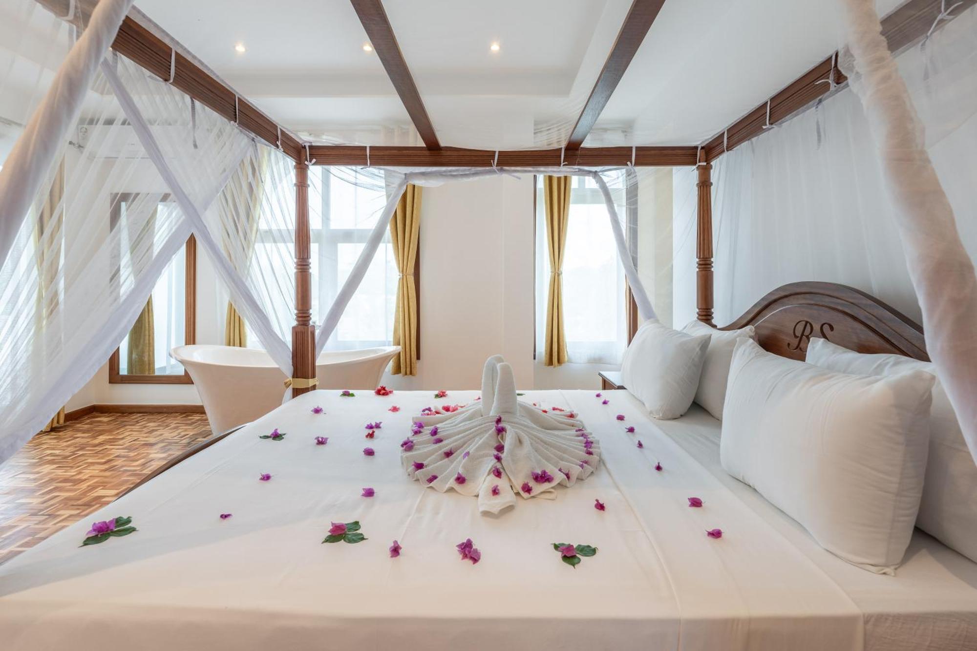 Villa Branca Diani Boutique Luxury & Personalized Service Diani Beach Buitenkant foto