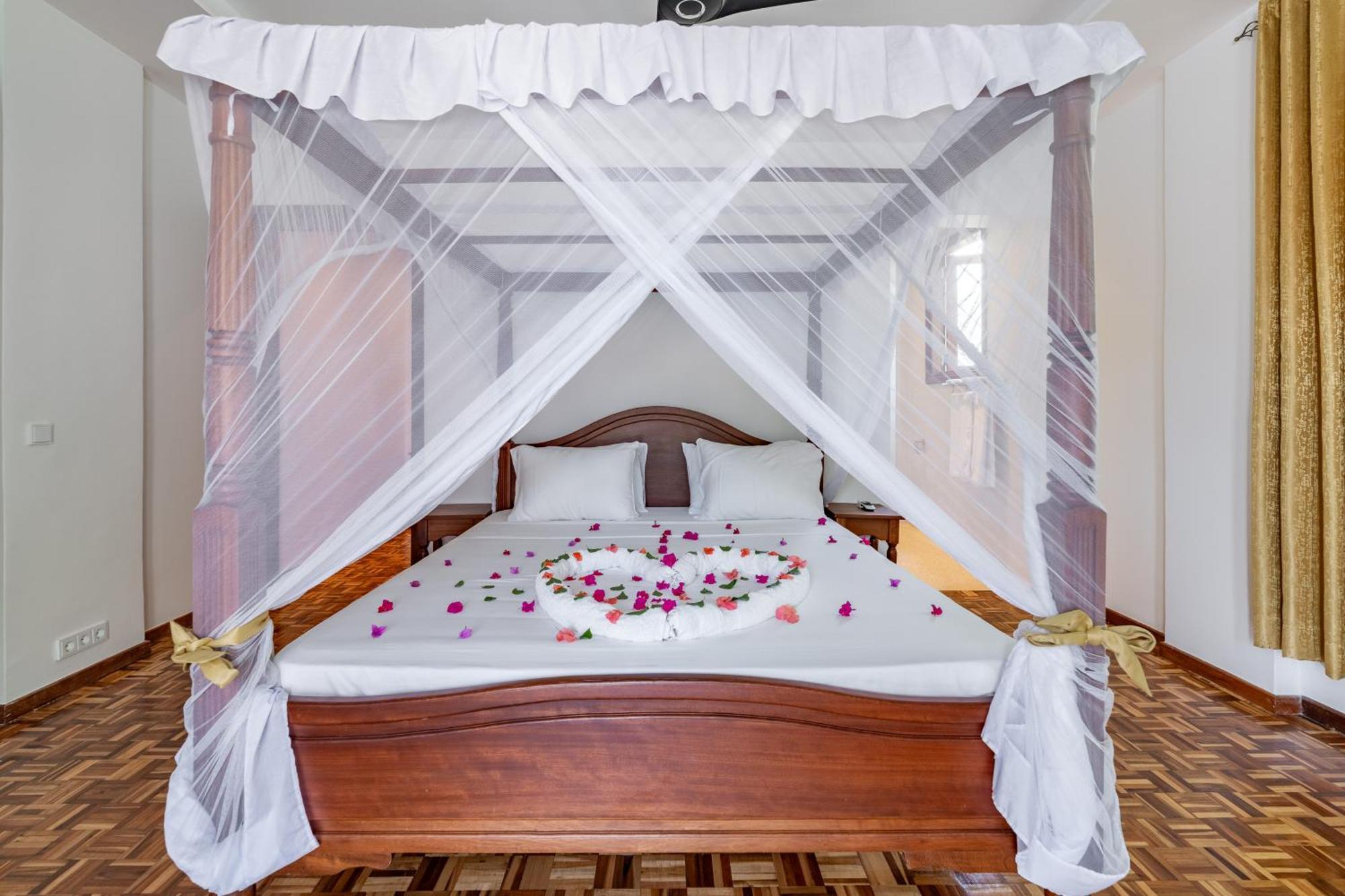 Villa Branca Diani Boutique Luxury & Personalized Service Diani Beach Buitenkant foto